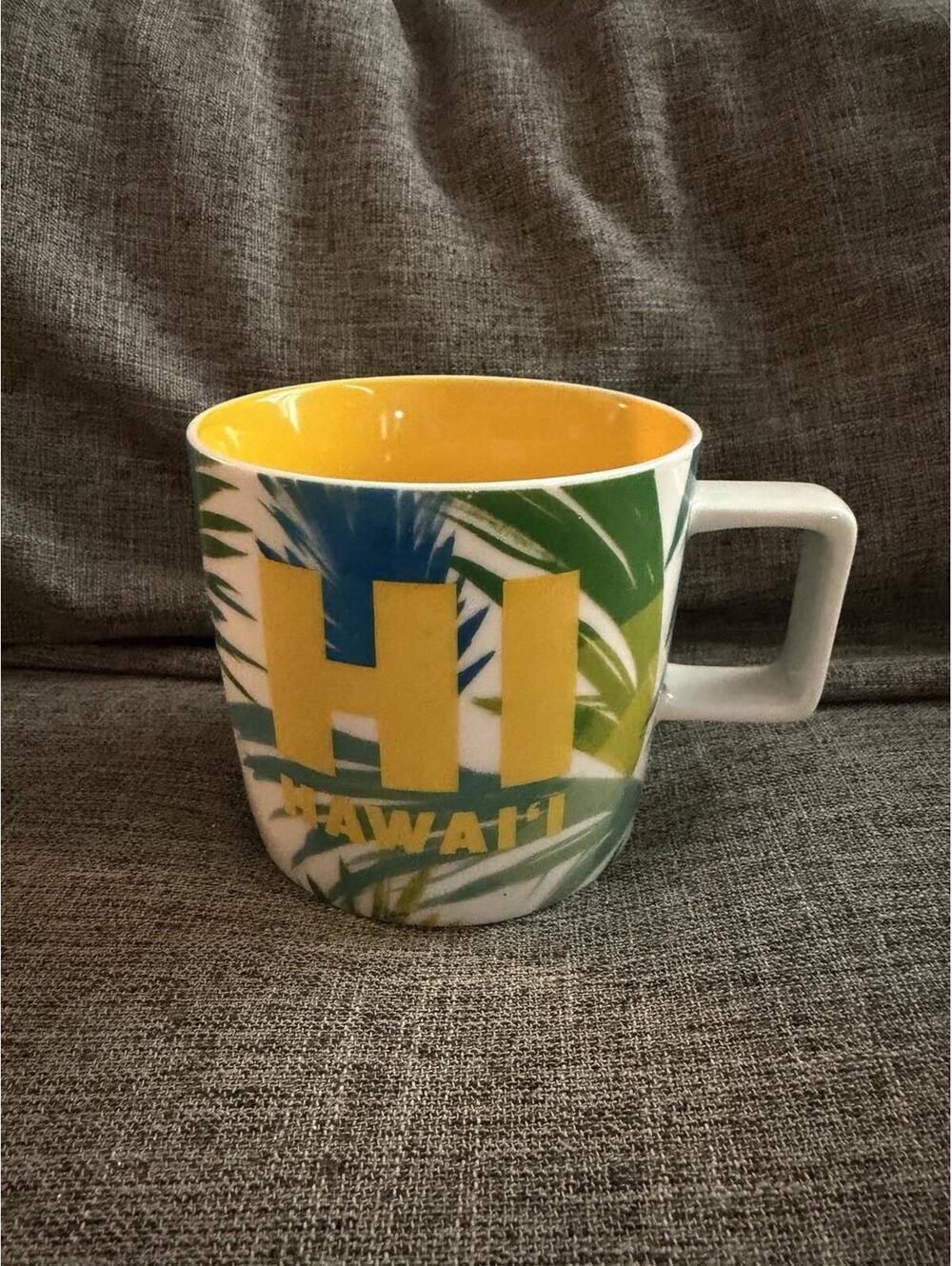 2016 Starbucks HI Hawaii Mug State Collection 14oz
